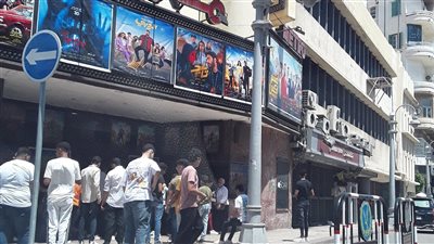 إقبال متوسط على دور العرض بالإسكندرية في ثاني أيام عيد الأضحى