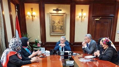 لجنة سيدات الأعمال باتحاد الغرف تبحث التعاون مع جهاز تنمية المشروعات