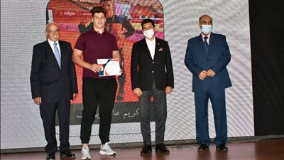 تكريم المتميزين من مشروع الموهبة والبطل الأولمبي الفائزين ببطولة الجمهورية
