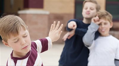 نصائح لمواجهة التنمر على طفلك