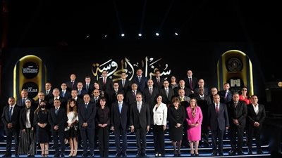 وزير السياحة والآثار يلتقي سفراء مصر المنقولين للعمل في الخارج