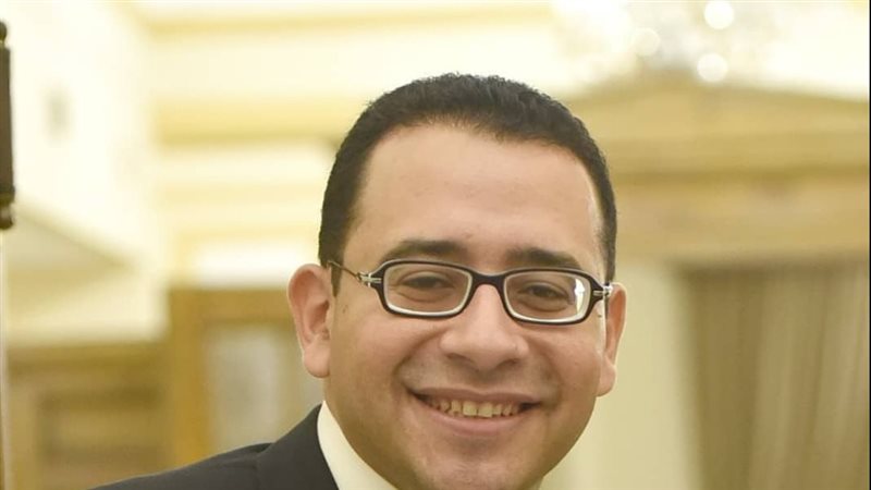 د.عمرو حسن مقرر المجلس