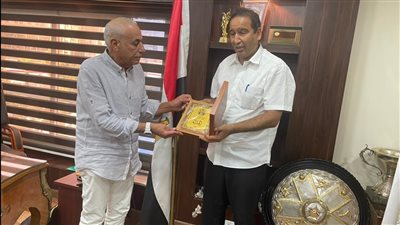 رئيس الزمالك يستقبل وفدا من نادي المدينة الليبي 