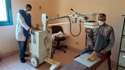 جامعة جنوب الوادي تنظم قافلة متعددة التخصصات لقرية أبومناع بقنا