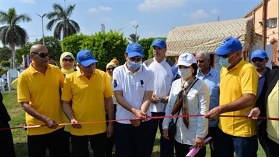 افتتاح معرض المنتجات اليدوية 