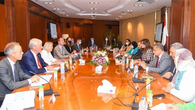 وزيرة الهجرة تعقد اجتماعًا تشاوريًا مع نظيرتها الهولندية خلال زيارتها لمصر