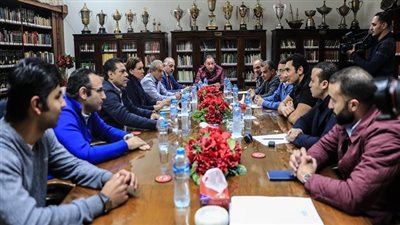 مجلس إدارة النادي الأهلي يناقش الترتيب للانتخابات في اجتماعه اليوم 