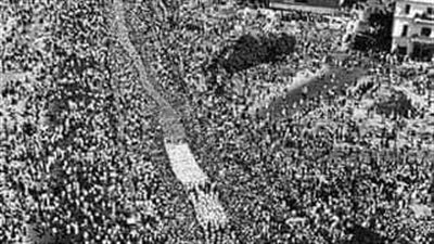 مشاهد من جنازة جمال عبدالناصر.. هتافات وحداد وبكاء وعويل