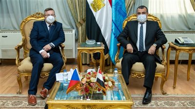 الهيئة القومية للإنتاج الحربي تبحث سبل التعاون مع خارجية التشيك
