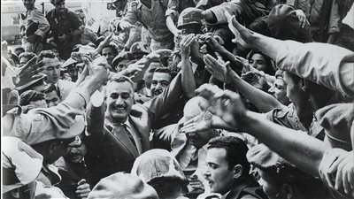 زعيم أغلبية الشورى سابقا: مهاجمو عبد الناصر أول المستفيدين من مشروعه