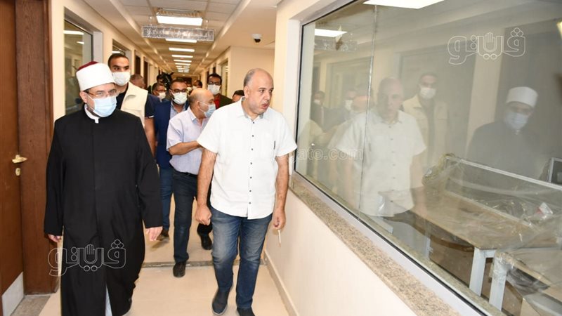 وزير الأوقاف الدكتور