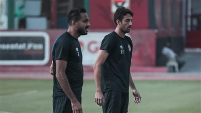 «كهربا» و«طاهر» ينتظمان في تدريبات الأهلي الجماعية
