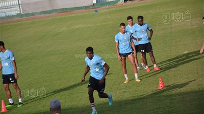 لاعب منتخب نيجيريا للشباب يقترب من التوقيع لنادي غزل المحلة 