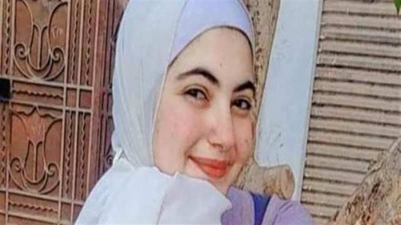 الطالبة منة الله