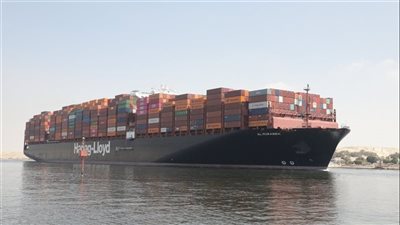 أسامة ربيع: تخفيضات قناة السويس على رسوم عبور السفن وصلت لـ 75%