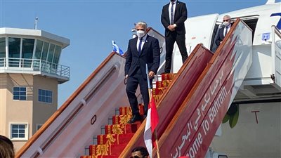 وزير الخارجية الإسرائيلي يصل مملكة البحرين | صور