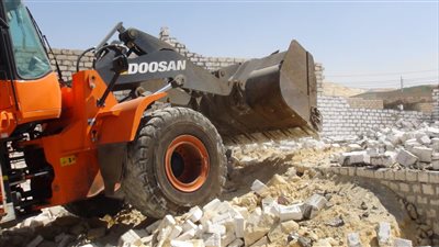 إزالة 578 حالة تعد على أملاك الدولة وأراضي زراعية ببني سويف