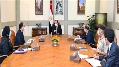 شاهد | السيسي يتابع جهود دعم الأنشطة الصناعية وتطوير وحماية الشواطئ الساحلية