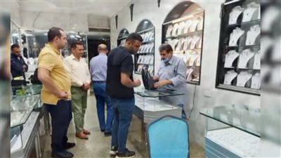 ضبط 16 كيلو مشغولات ذهبية مهربة وغير مدموغة بقيمة 2 مليون جنيه بشرم الشيخ 