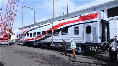 السكك الحديد تتسلم دفعة عربات جديدة لتطوير الهيئة