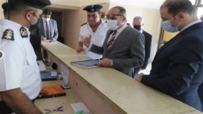 لجنة أمنية تتفقد الأوضاع داخل أقسام وسجون المنيا 