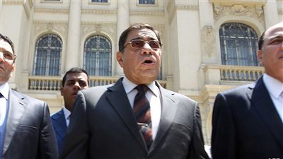 لن أستقيل ولو على جثتي.. عبد المجيد محمود يروي تفاصيل مواجهته للإخوان