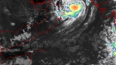 مشاهد صادمة لإعصار شاهين بسلطنة عمان | فيديو