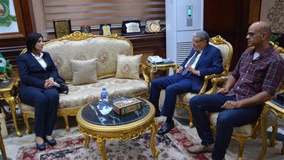 نائب وزير السياحة والآثار يتابع المراحل النهائية لتطوير مسار العائلة المقدسة في المنيا 