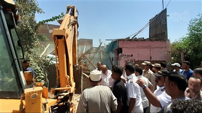 إزالة 4 حالات بناء مخالف بشوارع جامعة الدول العربية وشهاب في الجيزة | فيديو