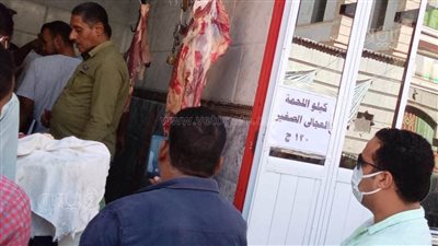 لتخفيف المعاناة.. محافظ أسوان يوجه بتثبيت أسعار اللحوم بـ١٢٠ جنيهاً