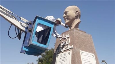 5 صور ترصد انطلاق المرحلة الثانية لتنظيف تماثيل الميادين بـ 14 محافظة