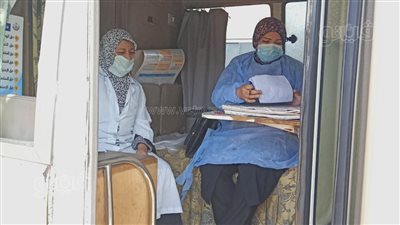 الكشف على 1350 مواطناً بقافلة طبية بقرية سنبارة في الغربية