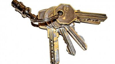 بين الشر والخير.. دلالات وتفسير رؤية المفتاح في المنام 