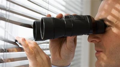  تفسير رؤية الجاسوس في المنام وعلاقته بالحقد والحسد والأفعال السيئة 