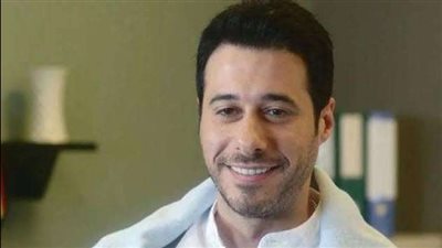 أحمد السعدني: الحياة من غير واتس آب وفيس بوك وإنستجرام أجمل