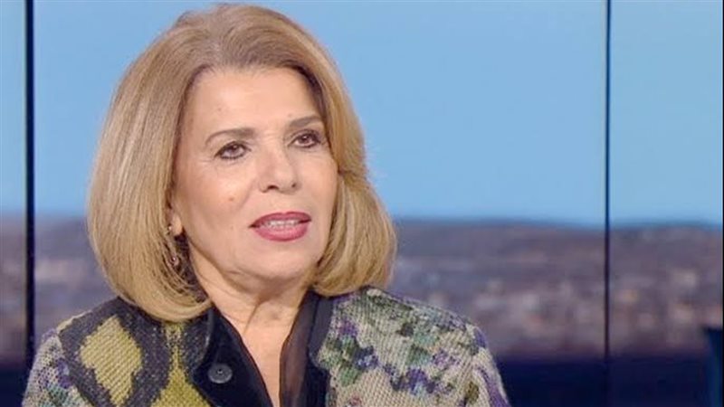 السفيرة مشيرة خطاب