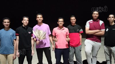 الشوي ولعب الكرة فرحة شباب واحات الوادي الجديد في العيد (ڤيديو وصور)