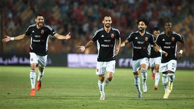 صفحة الأهلي الرسمية تحتفل بلقب الدوري مبكرًا 