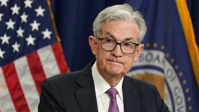  الفيدرالي الأمريكي يلمح برفع أسعار الفائدة وخبير يحذر من تداعياته على العالم
