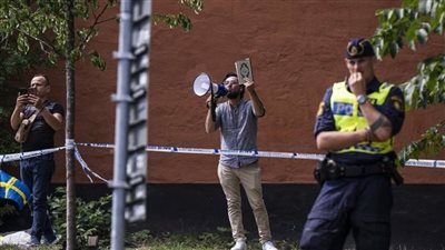 أخبار مصر: حارق المصحف يعتزم حرق نسخة أخرى، وفاة رئيس قنوات النهار، شعبة الدخان تتحدث عن استيراد السجائر، وثائق تهز روسيا