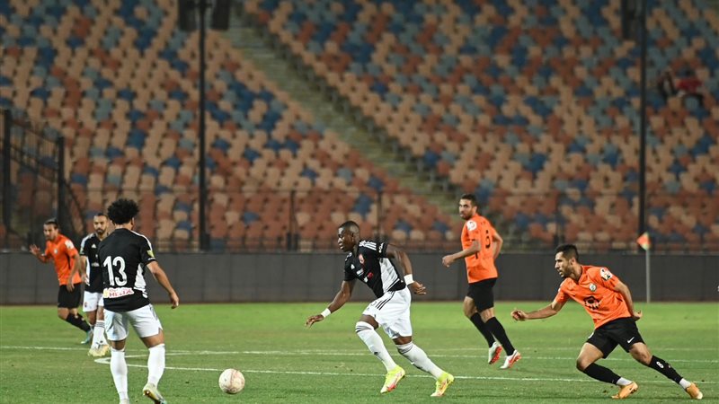 مباراة الأهلي والبنك