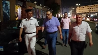 محافظ الشرقية يجرى جولة ليلية بشوارع مدينة الزقازيق