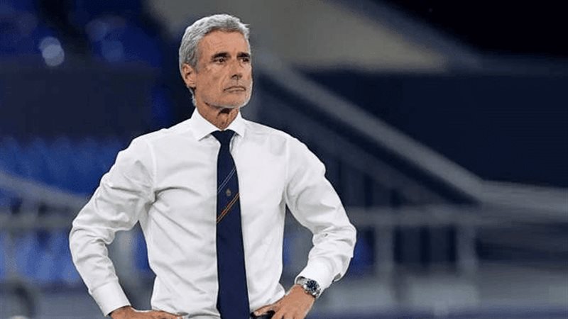 لويس كاسترو، فيتو