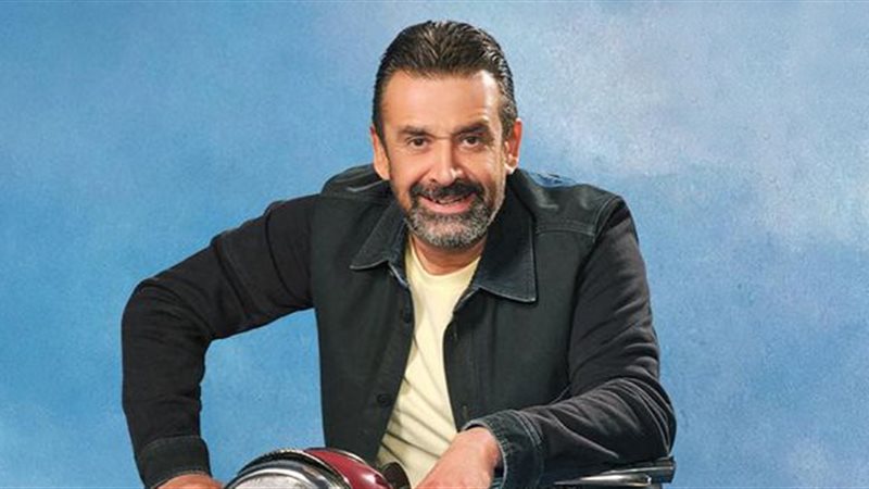 كريم عبد العزيز من