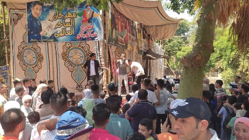 فقرة الساحر بحديقة