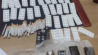 ضبط محاولة تهريب 330 جرام حشيش و380 قرص ترامادول بمطار القاهرة