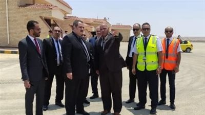 رئيس المصرية للمطارات يتفقد مطار مرسى مطروح لمتابعة حركة التشغيل