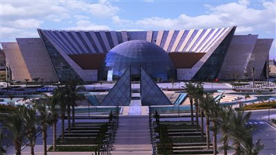 كيف تعزز الحكومة فرص الاستثمار في اقتصاد المعرفة؟