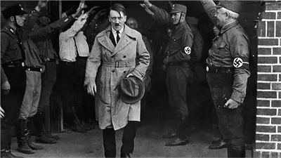 أحداث 2 يوليو، هتلر يخطط لغزو بريطانيا وميلاد عمر سليمان ورحيل الفيلسوف روسو