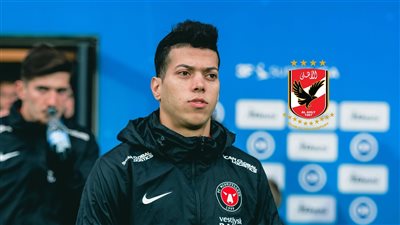 بيقدم رجل ويأخر رجل، آخر تطورات صفقة انضمام إمام عاشور للأهلي 